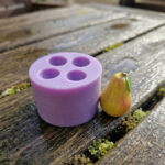 Pieni päärynän silikonimuotti, 1:6 nukkekodin ruokamuotti, minikokoinen päärynämuotti, polymeerisavimuotti, hartsikorumuotti, mini keittiön DIY-askartelu - Image 2